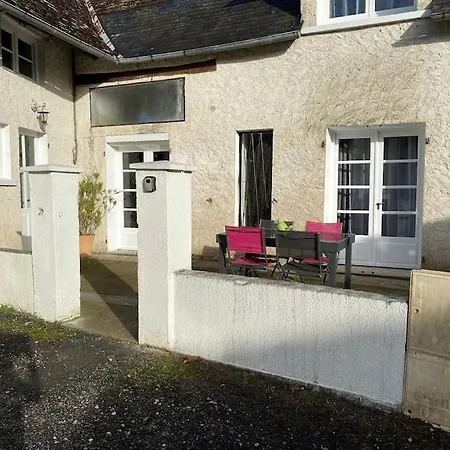 Agreable Maison De Holiday home Leigne-les-Bois